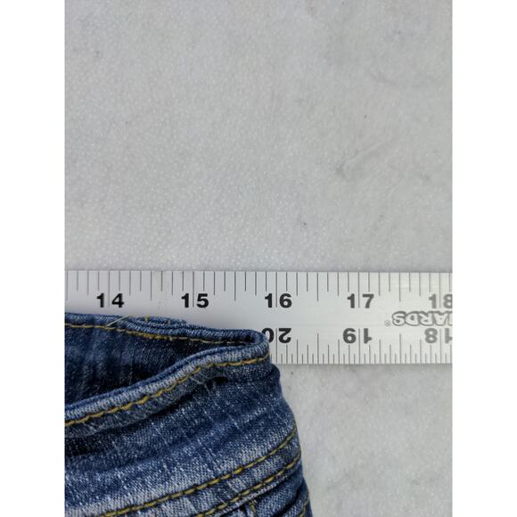 Womens Vigoss Jeans Capris Pants Size 9 Blue Denim Distressed - Picture 12 of 14